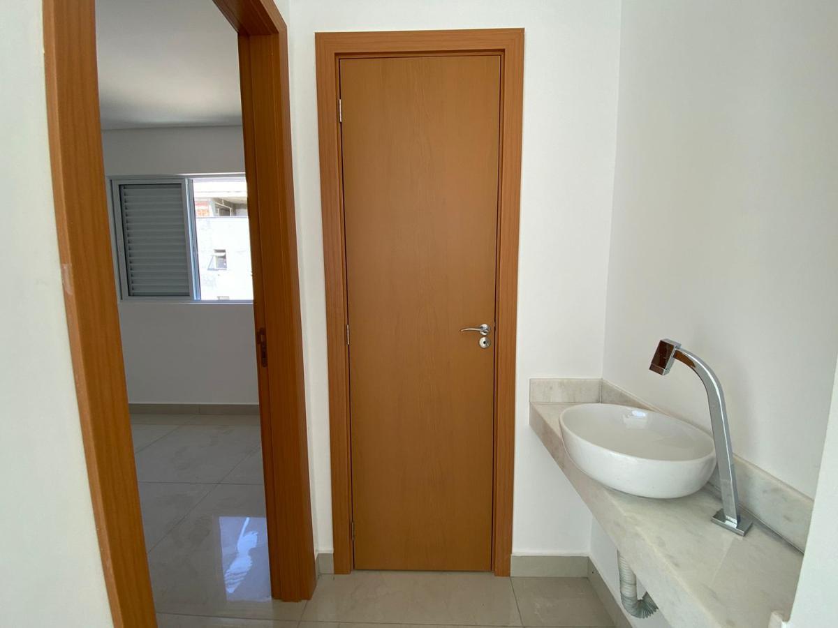 Cobertura, Anchieta, 2 Quartos, 2 Vagas, 1 Suíte