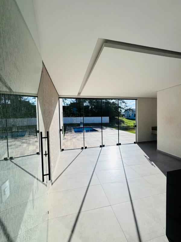 Casa, Serra dos Bandeirantes, 3 Quartos, 2 Vagas, 1 Suíte
