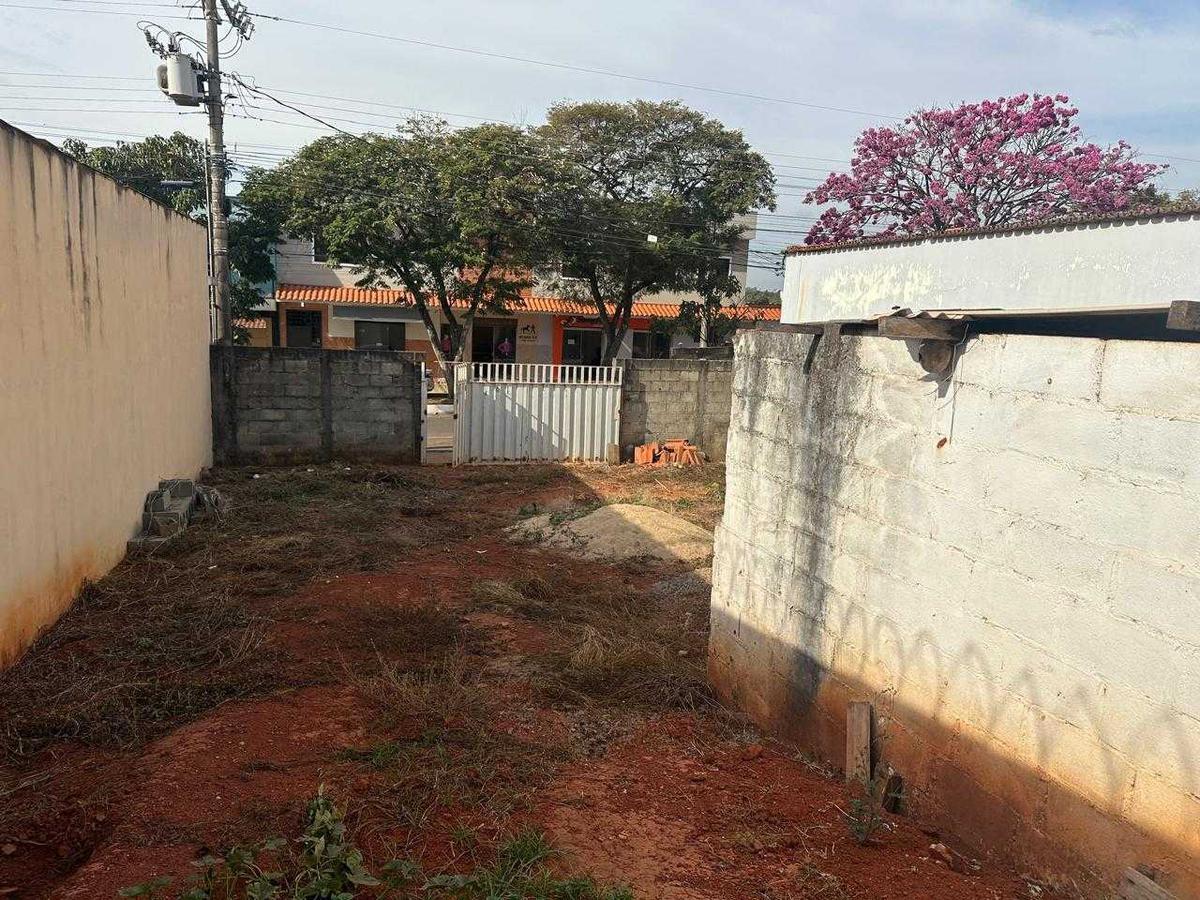 Lote, Centro, 0 Quarto, 0 Vaga