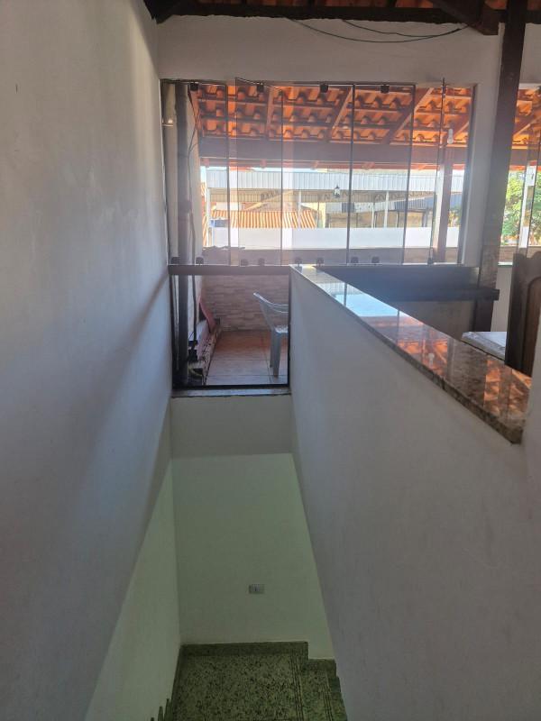 Casa, Jardim Vitória, 4 Quartos, 2 Vagas, 1 Suíte