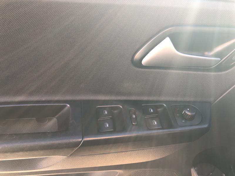 Volkswagen Fox Bluemotion 1.0 MI Total Flex 12v 5p