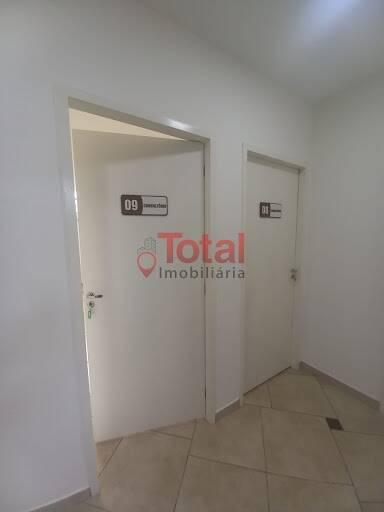Sala, Surinan, 0 Quarto, 0 Vaga