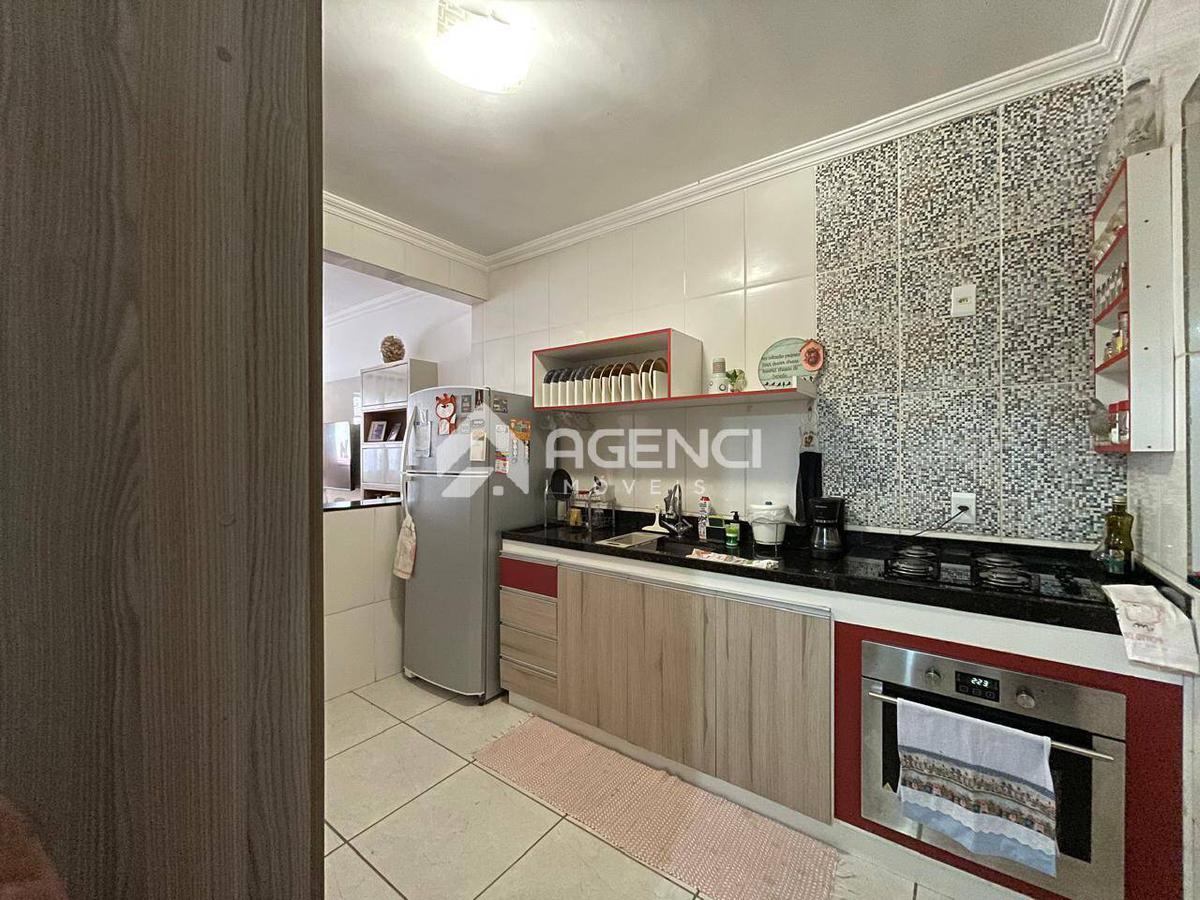 Casa, Parque Xangri-lá, 2 Quartos, 0 Vaga, 2 Suítes