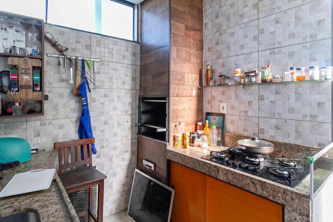 Casa, Santa Terezinha, 0 Quarto, 4 Vagas