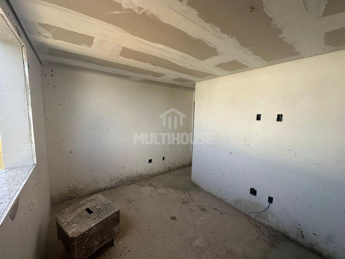Apartamento, Santa Amélia, 3 Quartos, 4 Vagas, 1 Suíte