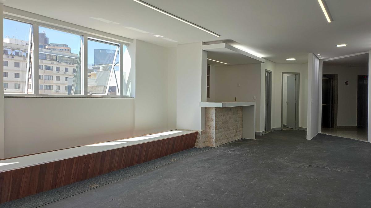 Sala, Savassi, 0 Quarto, 7 Vagas