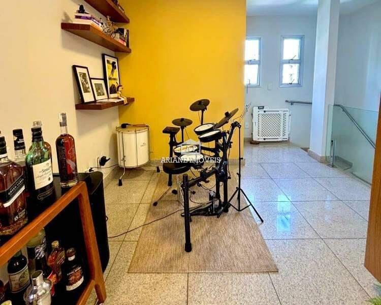 Cobertura, Funcionários, 4 Quartos, 4 Vagas, 2 Suítes