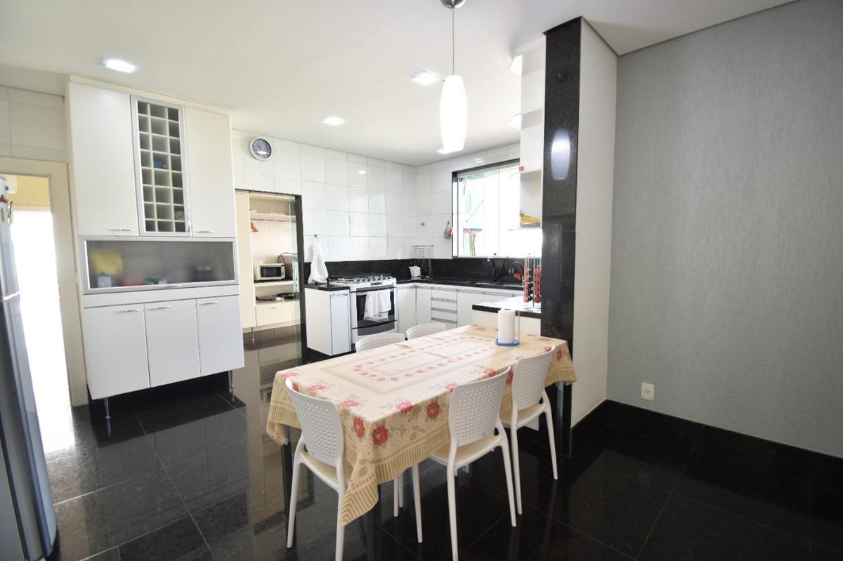 Casa, São Luiz (pampulha), 5 Quartos, 4 Vagas, 4 Suítes