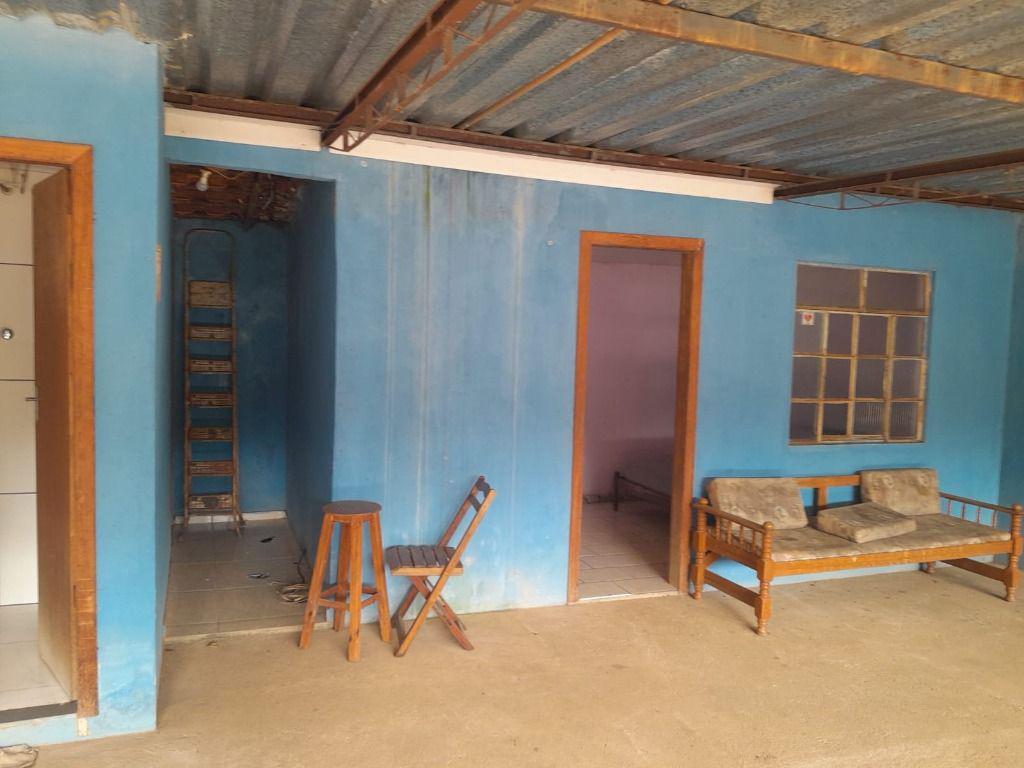 Fazenda, Pompeu, 5 Quartos, 2 Vagas