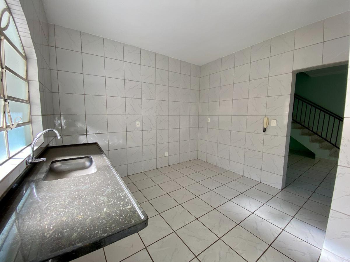 Casa, Paquetá, 3 Quartos, 4 Vagas, 1 Suíte
