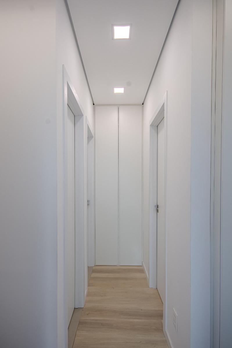Sala, Prado, 2 Quartos, 0 Vaga, 2 Suítes