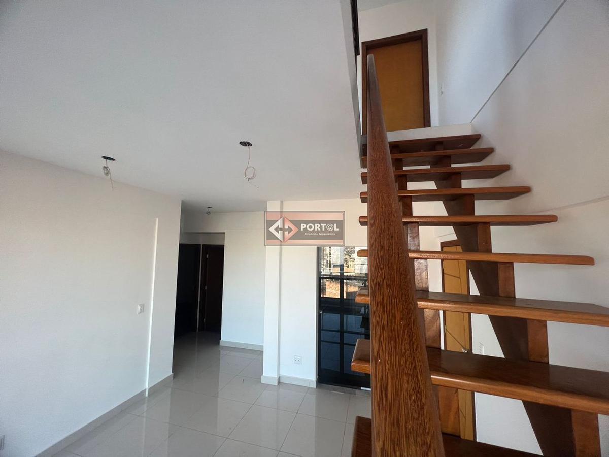 Cobertura, Boa Vista, 4 Quartos, 2 Vagas, 1 Suíte