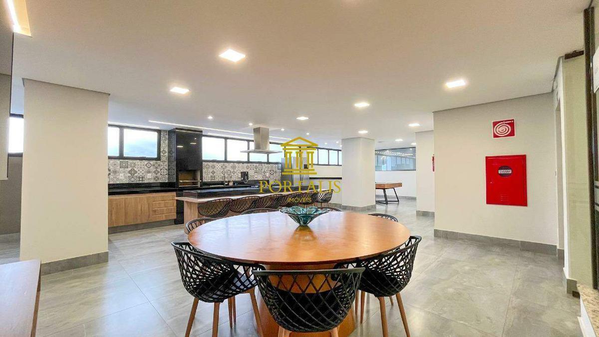 Apartamento, Castelo, 4 Quartos, 2 Vagas, 2 Suítes