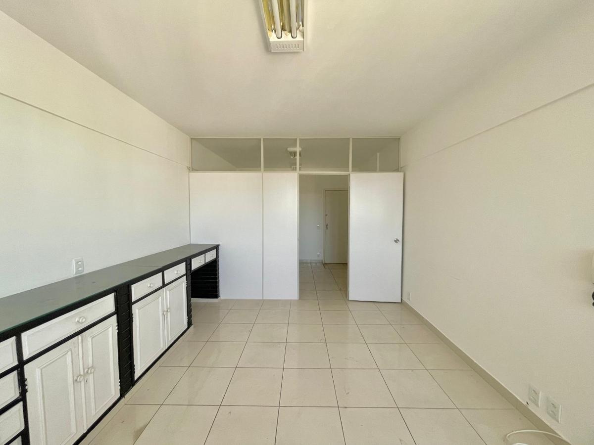 Sala, São José, 0 Quarto, 0 Vaga