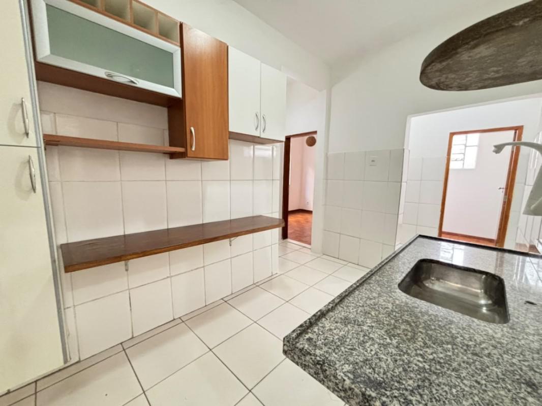 Apartamento, Sagrada Família, 2 Quartos, 1 Vaga