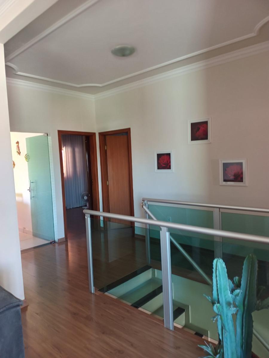 Casa, Nossa Senhora do Carmo, 3 Quartos, 4 Vagas, 1 Suíte