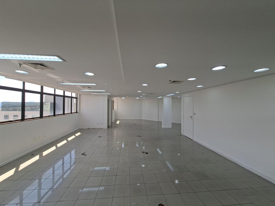 Andar, Funcionários, 0 Quarto, 5 Vagas