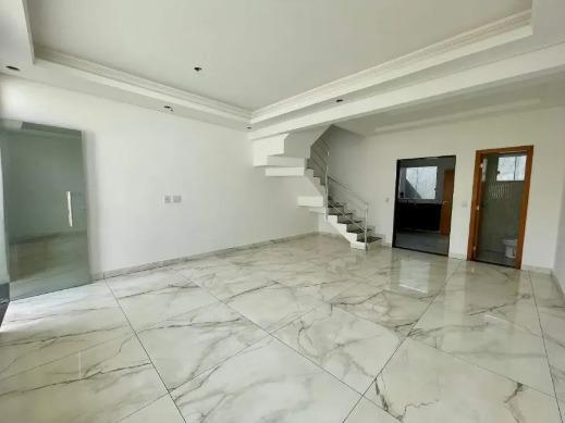 Casa, Rio Branco, 3 Quartos, 2 Vagas, 1 Suíte