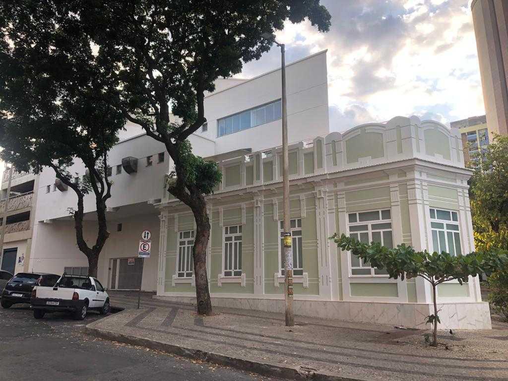 Prédio, Santa Efigênia, 0 Quarto, 0 Vaga
