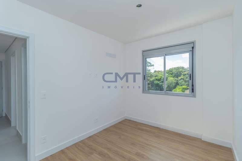 Apartamento, Sagrada Família, 3 Quartos, 2 Vagas, 1 Suíte