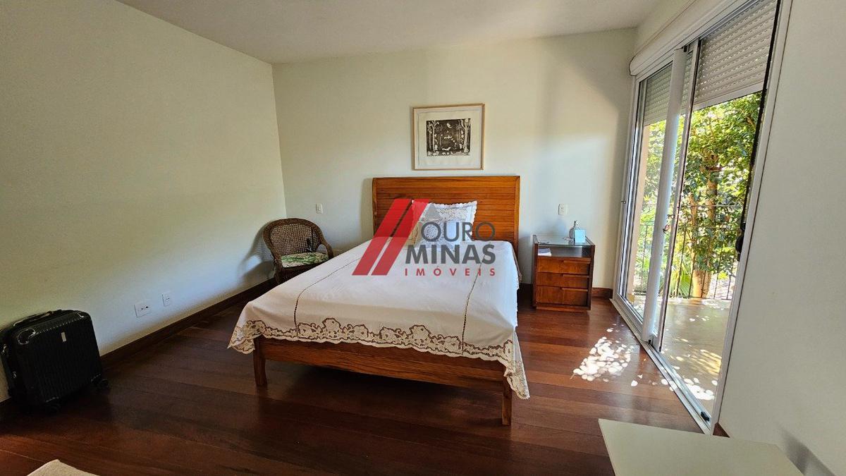 Casa em Condomínio, Jardins de Petrópolis, 4 Quartos, 3 Vagas, 2 Suítes
