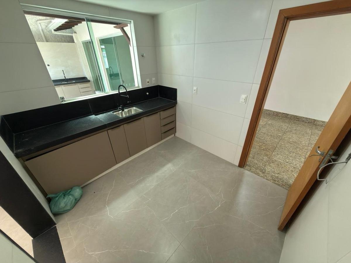 Casa, Santa Amélia, 3 Quartos, 2 Vagas, 1 Suíte