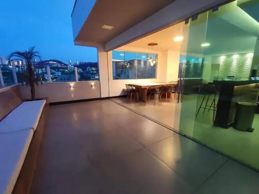 Cobertura, Estoril, 4 Quartos, 2 Vagas, 2 Suítes