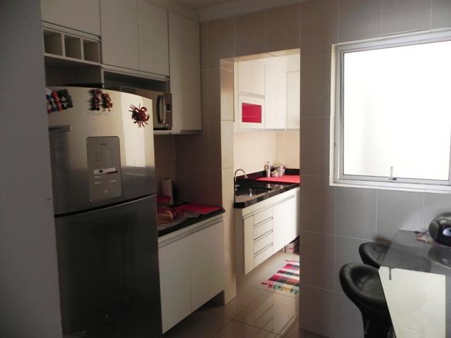 Apartamento, Cândida Ferreira, 2 Quartos, 1 Vaga, 0 Suíte