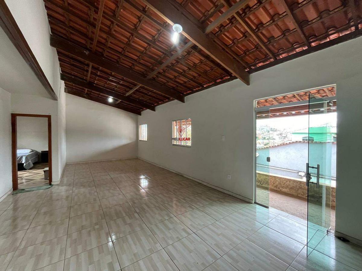 Casa, Santa Helena, 3 Quartos, 3 Vagas, 1 Suíte