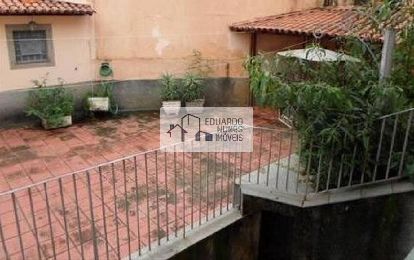 Casa, Santa Lúcia, 6 Quartos, 12 Vagas, 2 Suítes