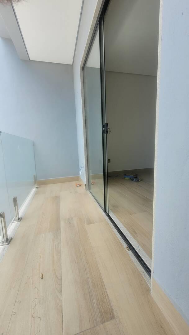 Casa, Quitandinha, 3 Quartos, 2 Vagas, 1 Suíte