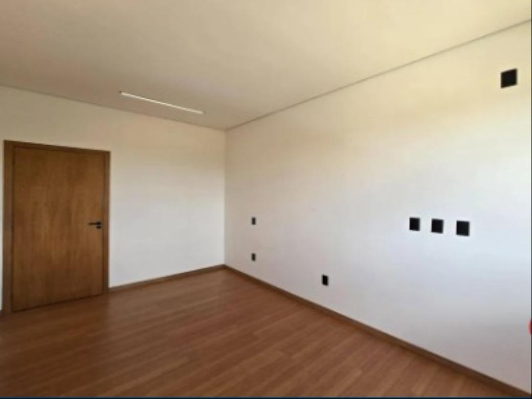 Casa em Condomínio, Água Limpa, 4 Quartos, 3 Suítes