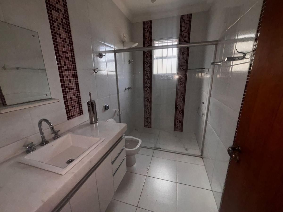 Casa, Nova Floresta, 6 Quartos, 3 Vagas, 4 Suítes