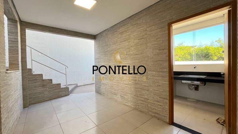 Casa, Estoril, 3 Quartos, 6 Vagas, 1 Suíte