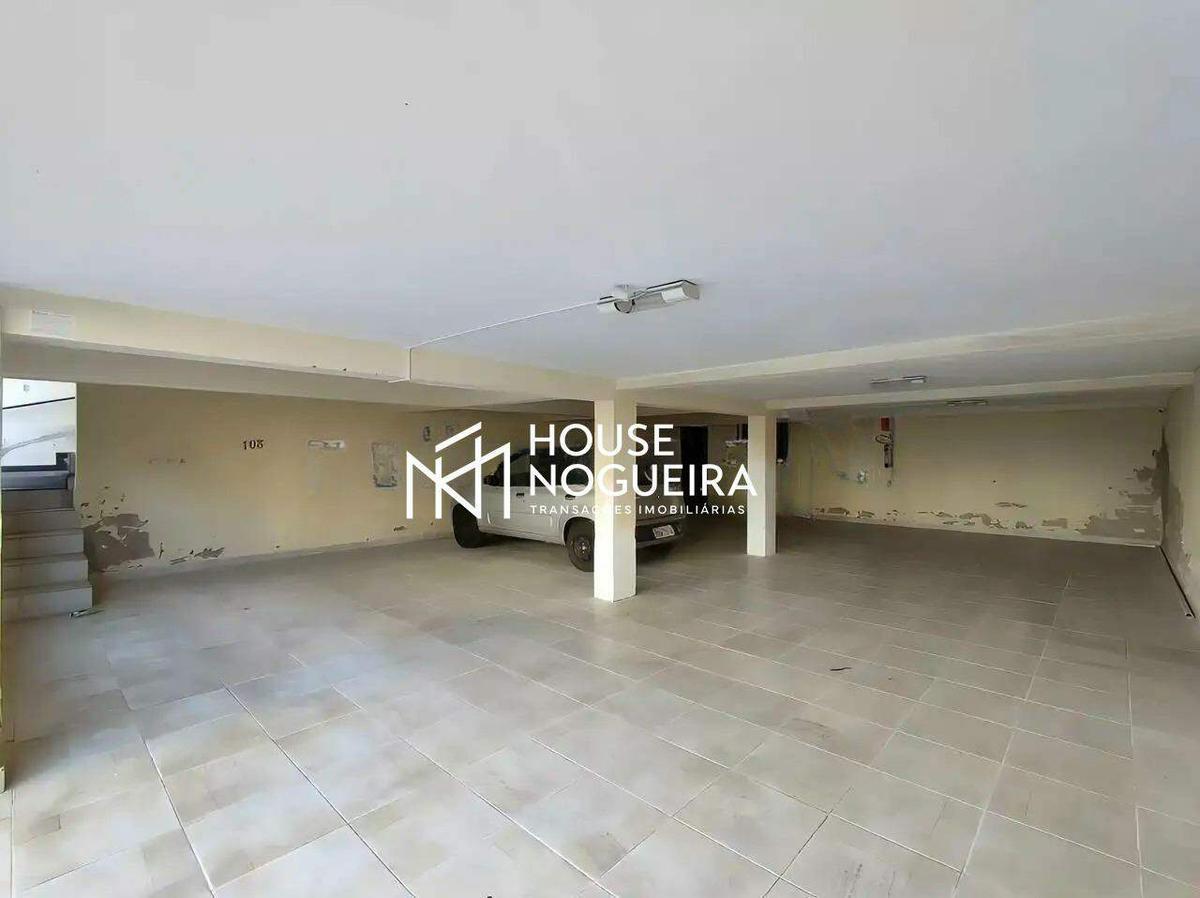 Casa, Barreiro, 4 Quartos, 2 Vagas, 1 Suíte