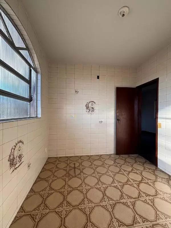 Apartamento, Barreiro, 3 Quartos, 2 Vagas, 1 Suíte