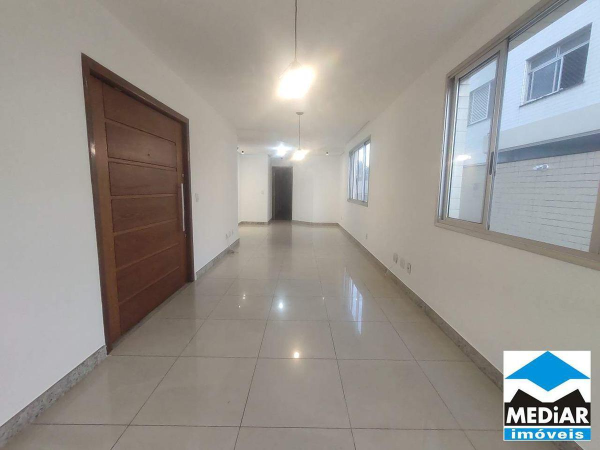 Apartamento, São José, 4 Quartos, 2 Vagas, 2 Suítes
