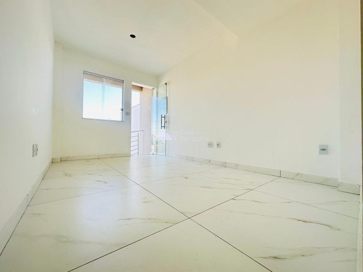 Casa, Santa Branca, 2 Quartos, 2 Vagas, 2 Suítes