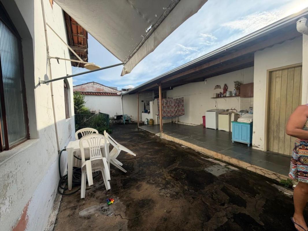 Casa, Paquetá, 3 Quartos, 3 Vagas, 1 Suíte