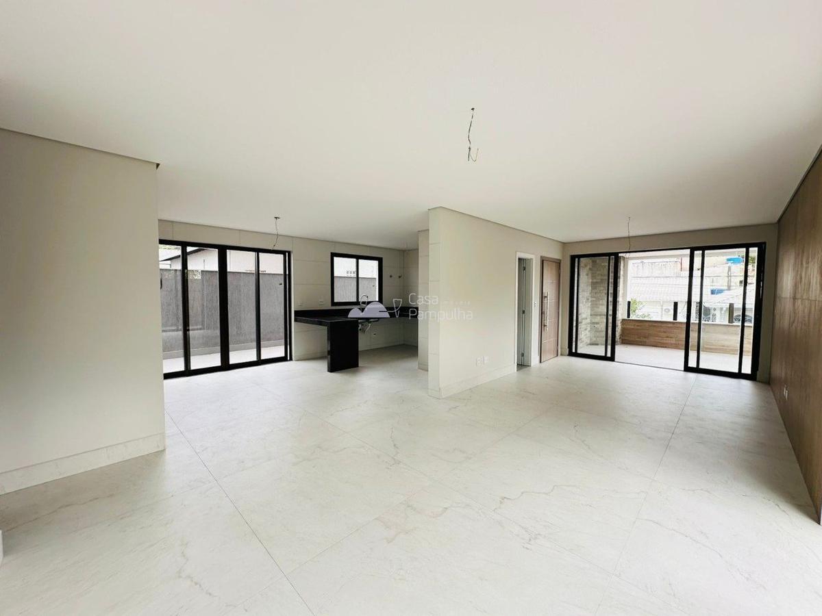 Apartamento, Jaraguá, 4 Quartos, 3 Vagas, 4 Suítes