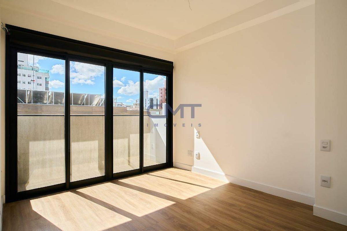 Cobertura, Funcionários, 3 Quartos, 4 Vagas, 2 Suítes