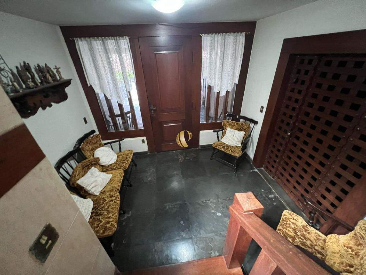 Casa, Jardim Cambuí, 6 Quartos, 8 Vagas, 4 Suítes