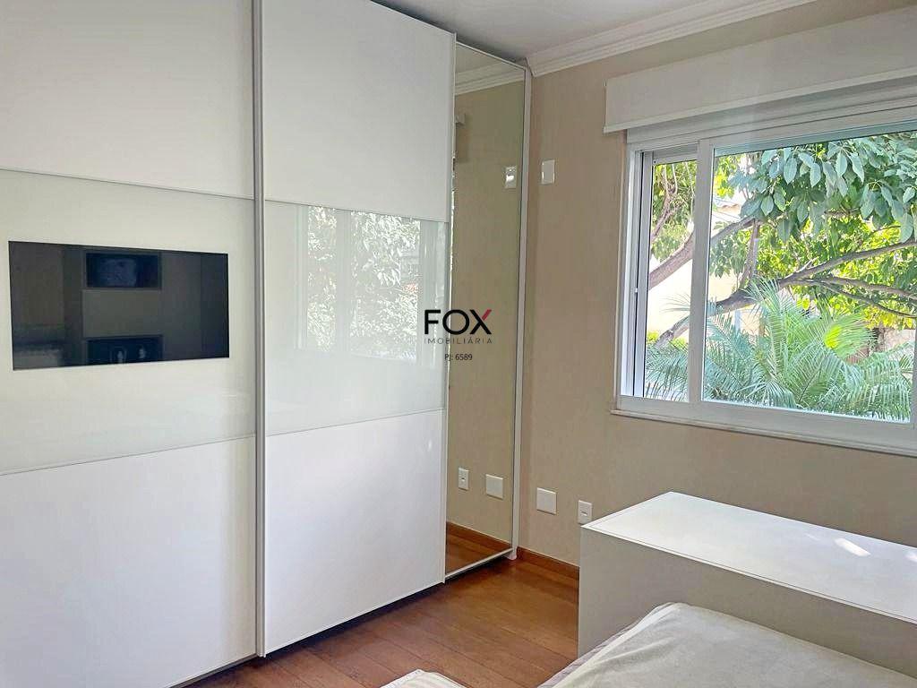 Casa, Luxemburgo, 4 Quartos, 10 Vagas, 2 Suítes