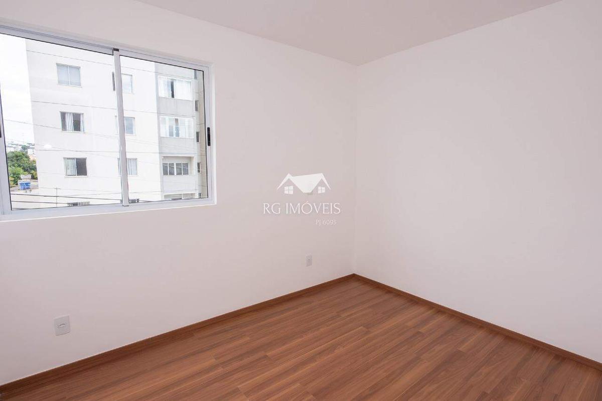 Apartamento, Miramar (barreiro), 2 Quartos, 1 Vaga, 1 Suíte