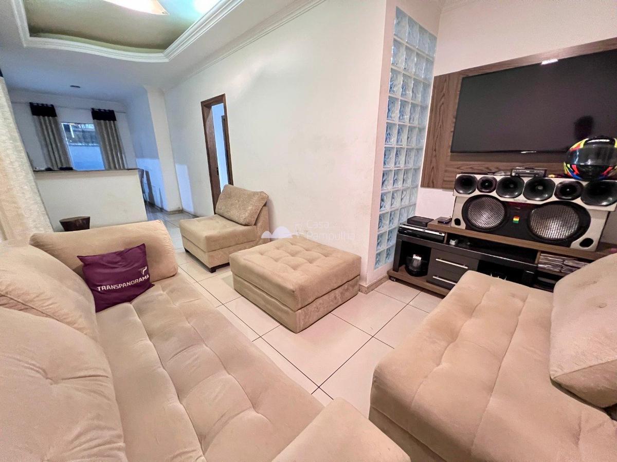 Casa, Santa Branca, 3 Quartos, 2 Vagas, 1 Suíte