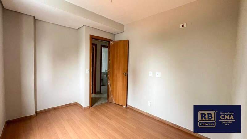 Apartamento, Funcionários, 2 Quartos, 1 Vaga, 1 Suíte