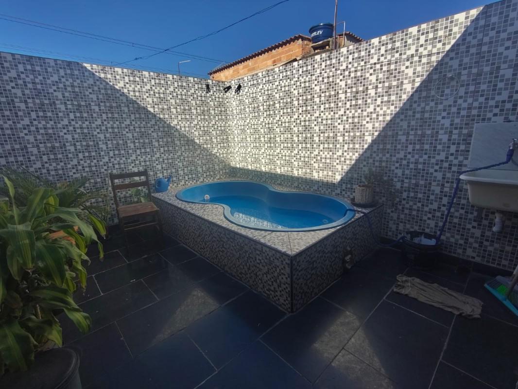 Casa, Santana II, 3 Quartos, 4 Vagas, 1 Suíte