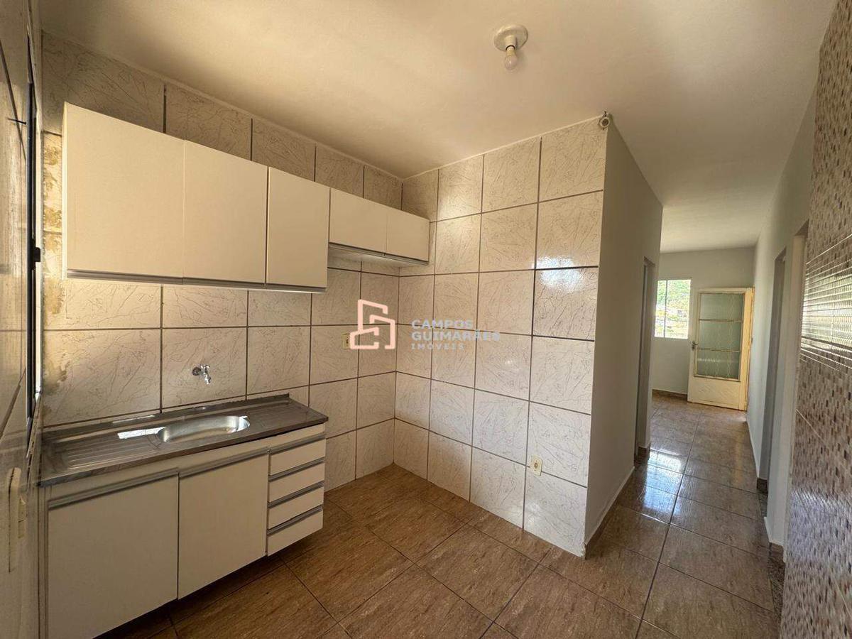 Casa, Masterville, 2 Quartos, 2 Vagas