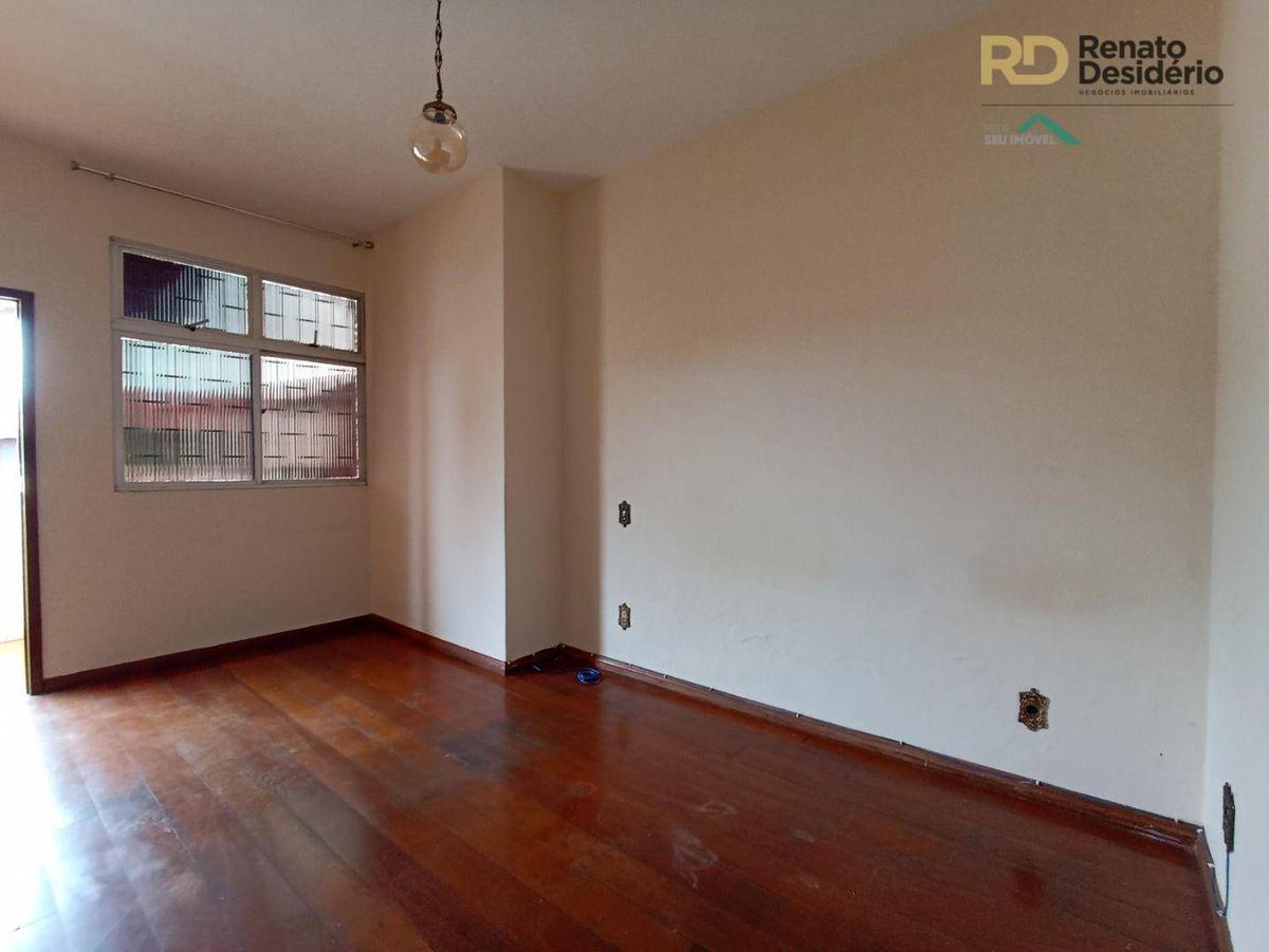 Casa, Concórdia, 3 Quartos, 0 Vaga, 1 Suíte