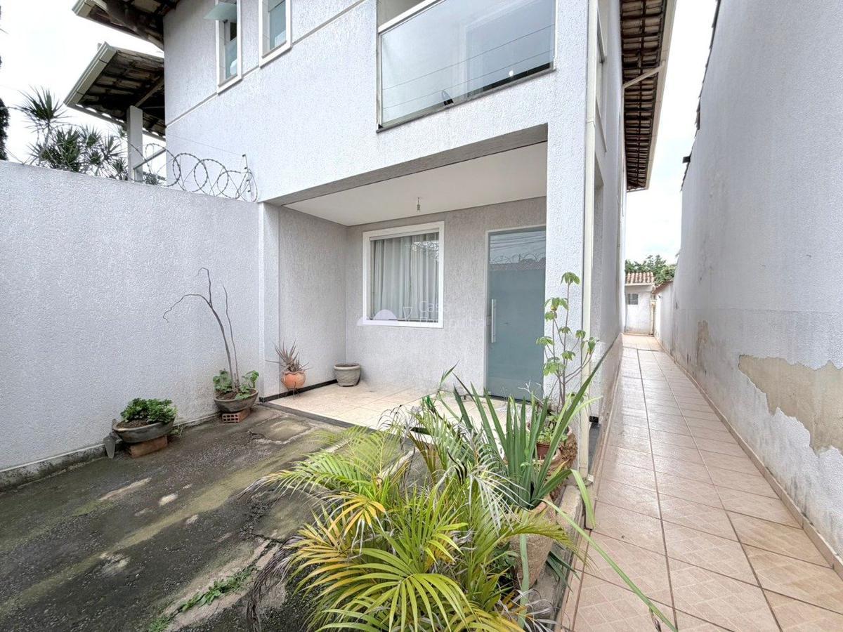 Casa, Rio Branco, 3 Quartos, 1 Vaga, 1 Suíte